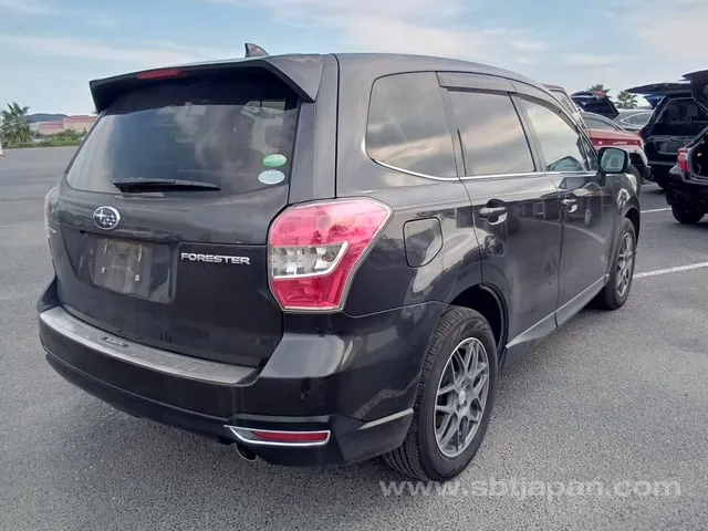 Subaru Forester 2014 photo 4