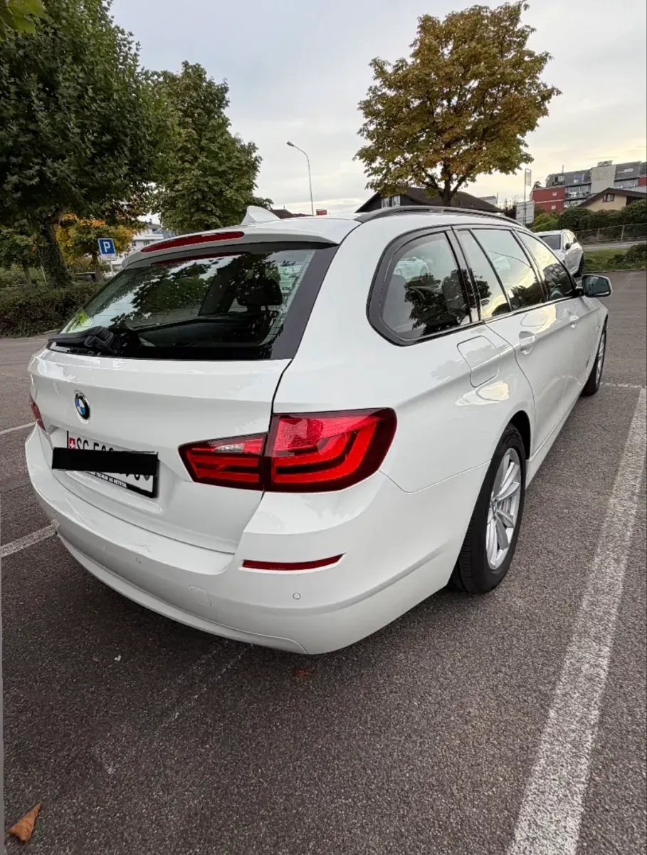 BMW 5 Series 2013 photo 2