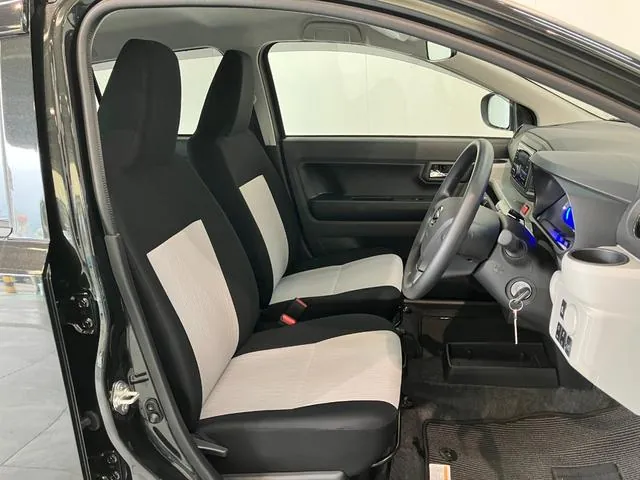 Daihatsu Miraiyese X Sa3 2025 photo 5