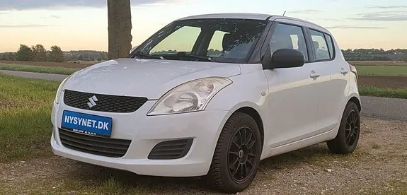 Suzuki Swift 2013 photo 2
