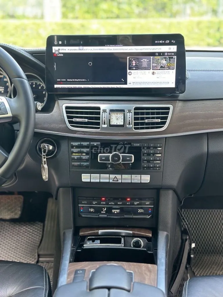 Mercedes-Benz E-Class 2015 photo 4
