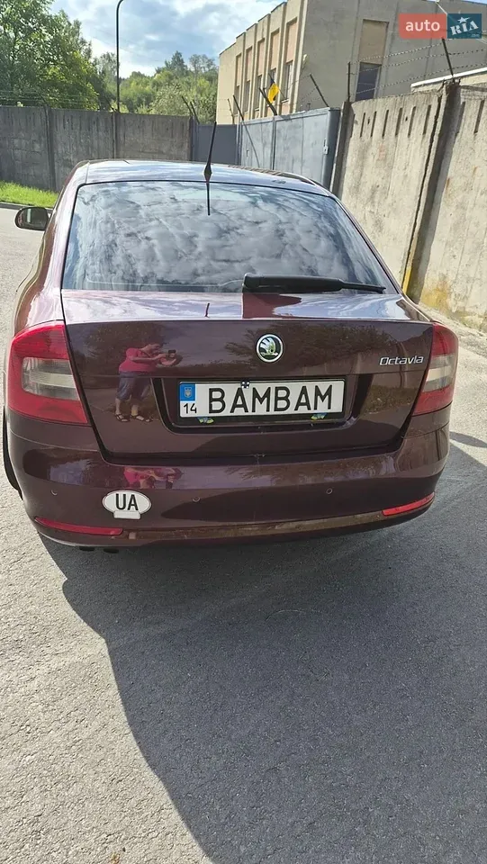 Skoda Octavia 2012 photo 4