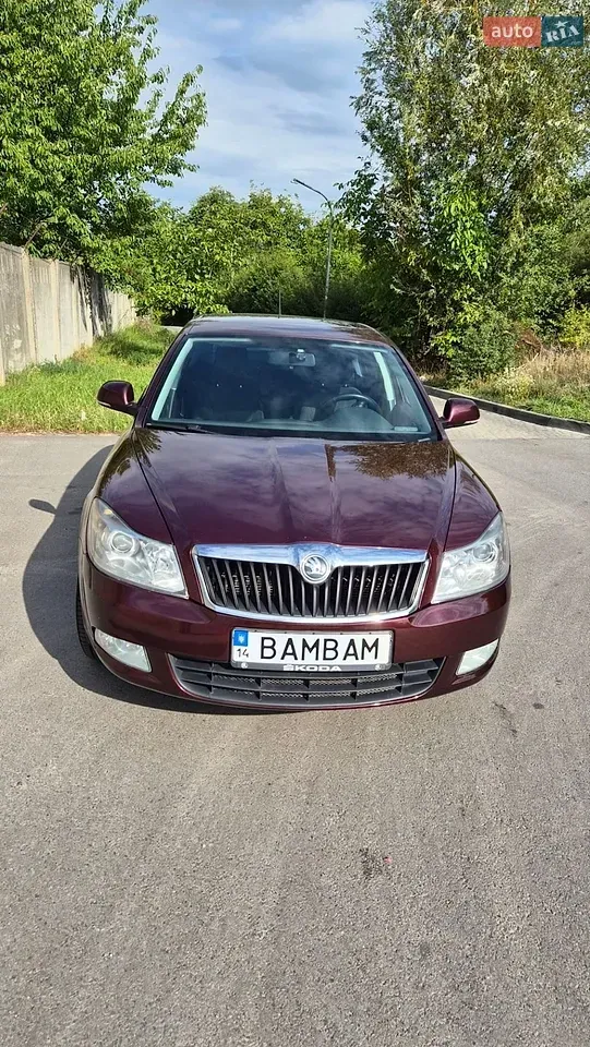 Skoda Octavia 2012 photo 3