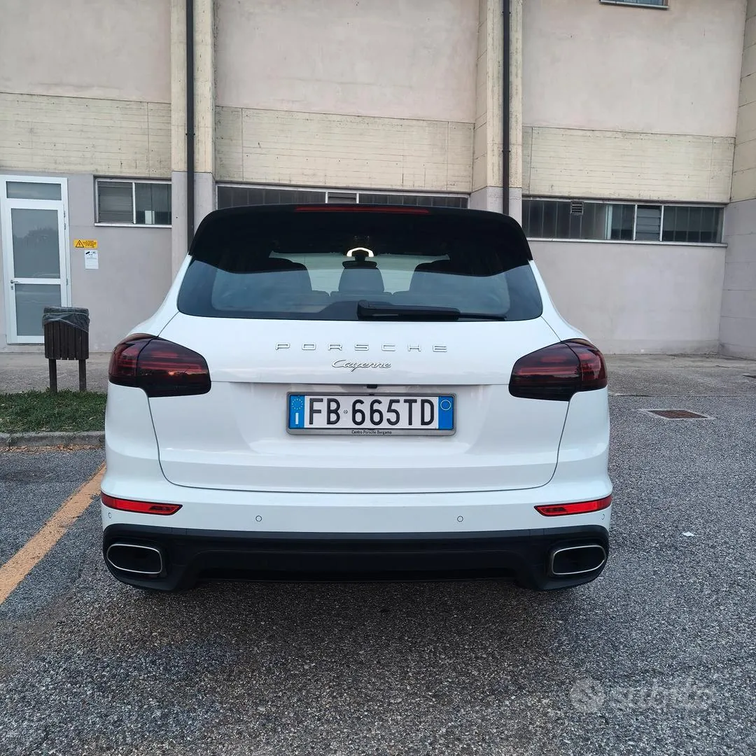 Porsche Cayenne 2015 photo 4
