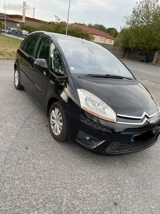 Citroen C4 Picasso 2010 photo 3
