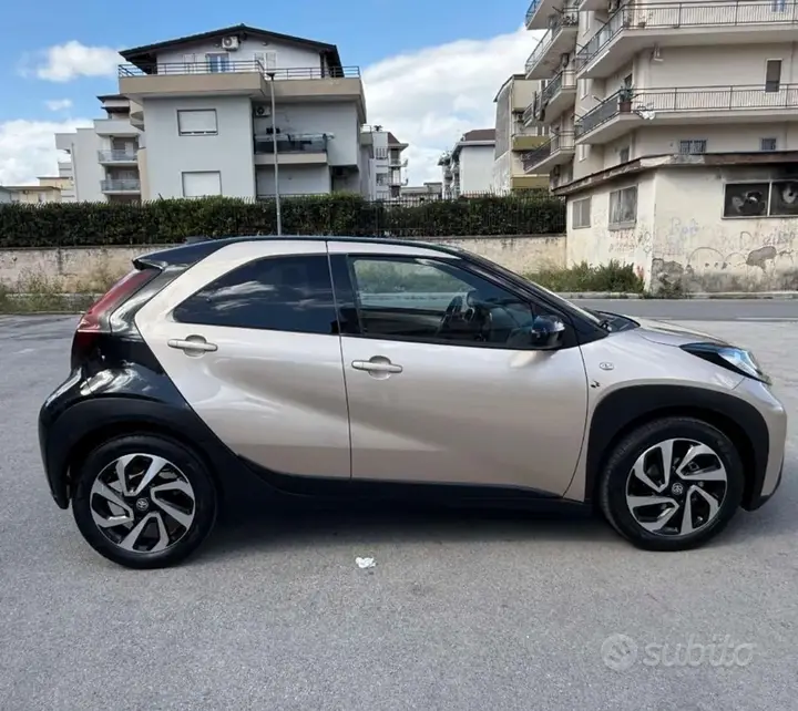 Toyota Aygo 2023 photo 2