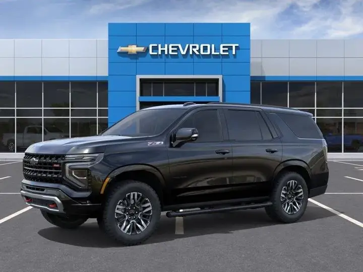 Chevrolet Tahoe 2026 photo 2