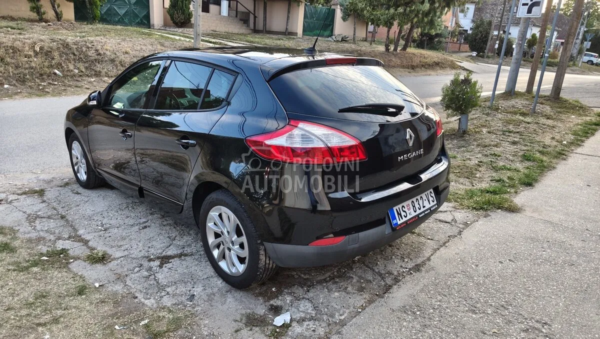 Renault Megane 2012 photo 3