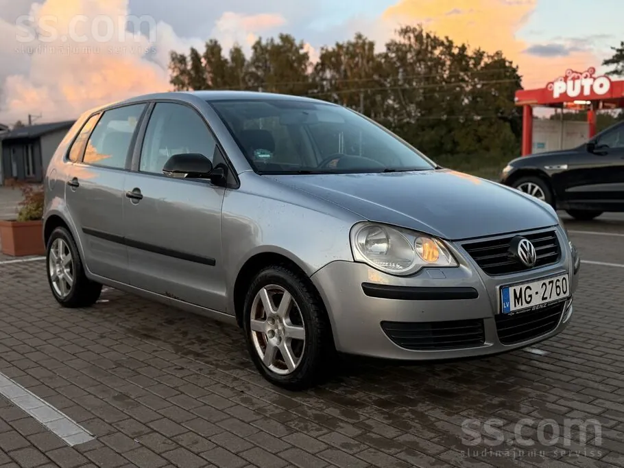 Volkswagen Polo 2006 photo 2