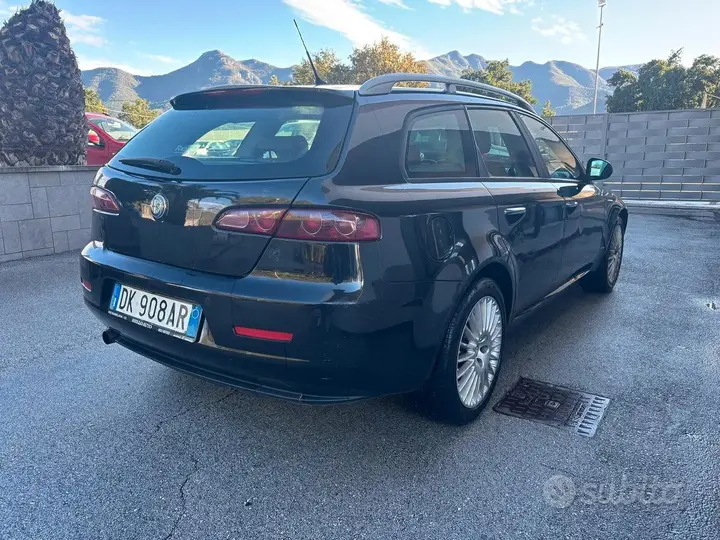 Alfa Romeo 159 2007 photo 3