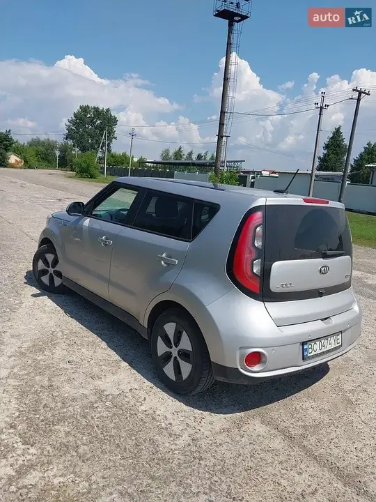 Kia Soul 2015 photo 4