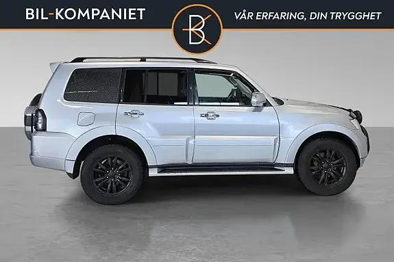 Mitsubishi Pajero 2016 photo 2