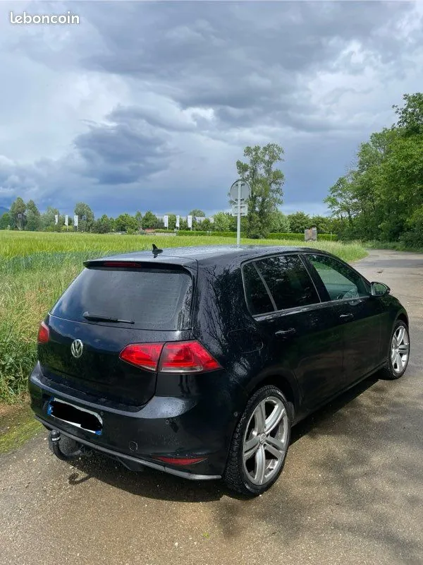 Volkswagen Golf 2014 photo 2