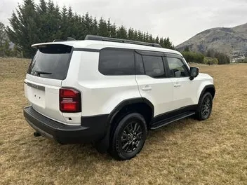 Toyota Land Cruiser Prado 2025 photo 5