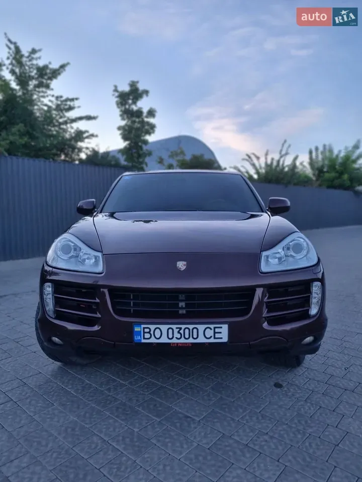 Porsche Cayenne 2008 photo 2