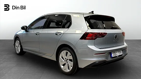 Volkswagen Golf I 2026 photo 3