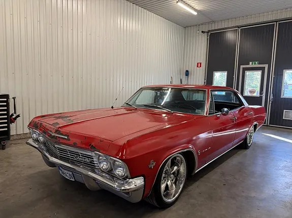 Chevrolet Impala 1965 photo 4