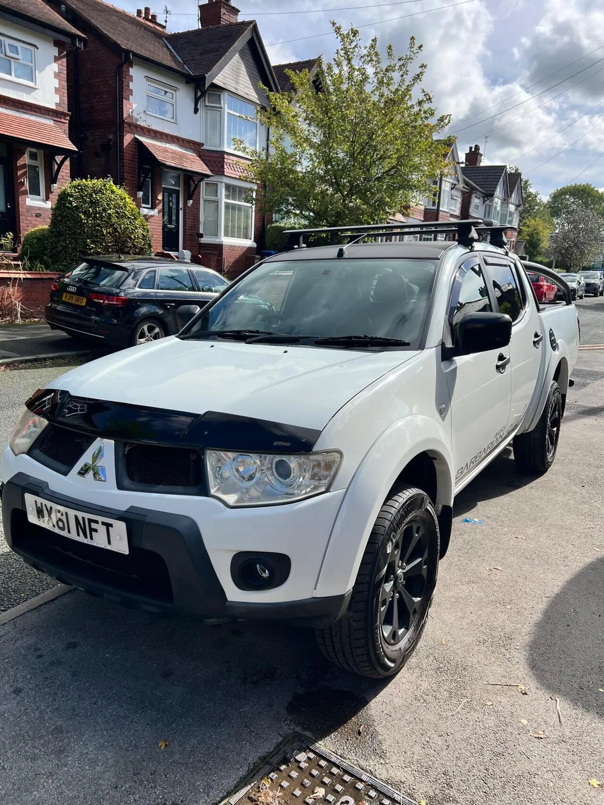 Mitsubishi L200 2012 photo 2