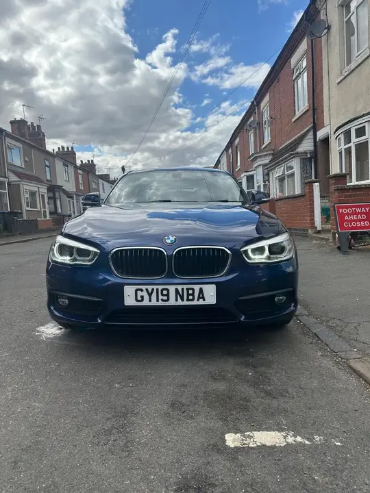 BMW 1 Series 2019 photo 2