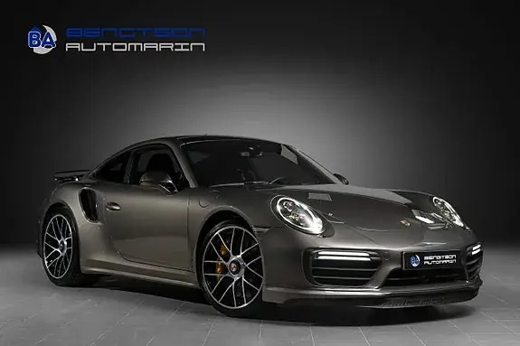 Porsche 911 Turbo S