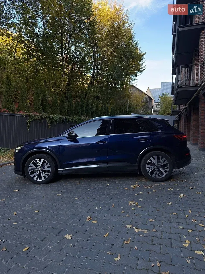 Audi Q4 E-Tron 2021 photo 4