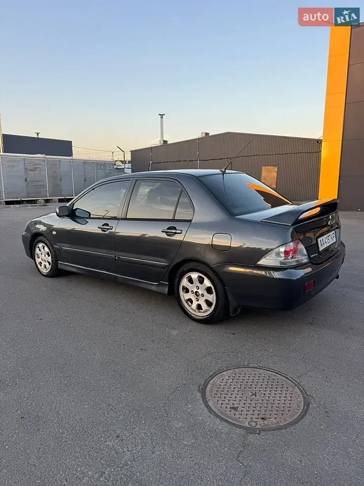 Mitsubishi Lancer 2007 photo 3