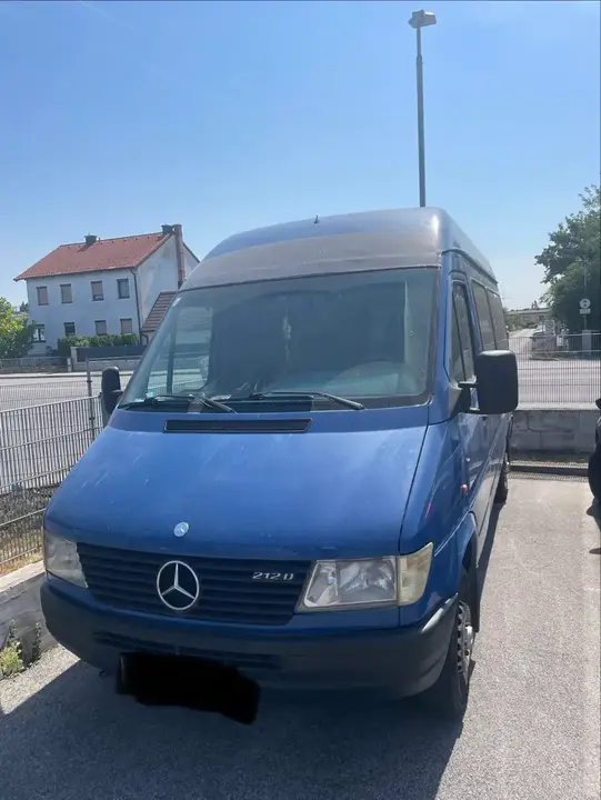 Mercedes-Benz Sprinter 1995 photo 2