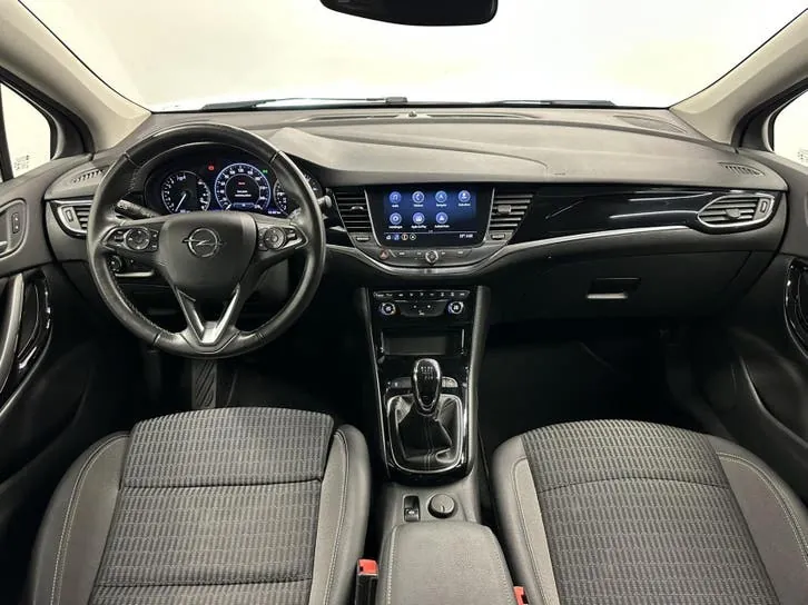 Opel Astra 2021 photo 2