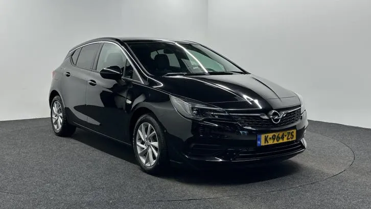 Opel Astra 2021 photo 3