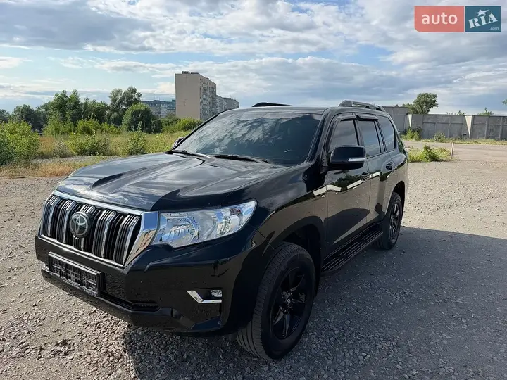 Toyota Land Cruiser Prado