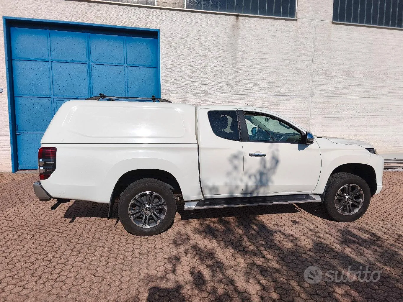Mitsubishi L200 2019 photo 2