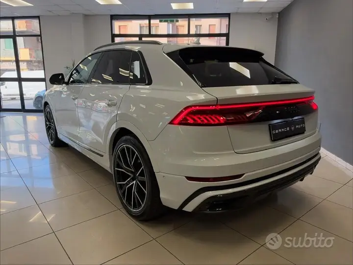 Audi Q8 2023 photo 4
