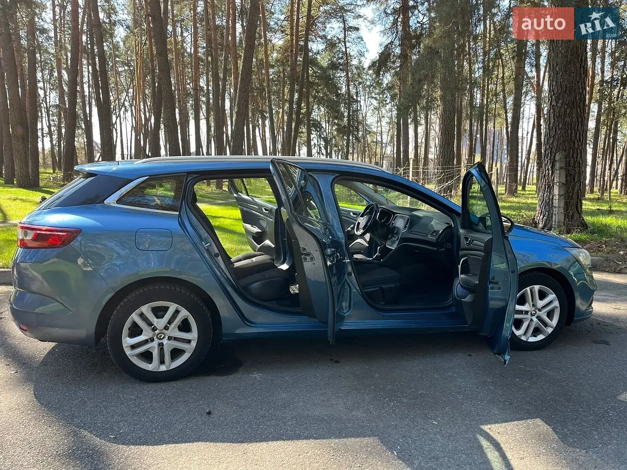 Renault Megane 2018 photo 5