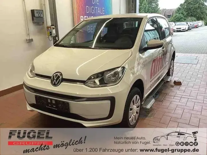 Volkswagen Up