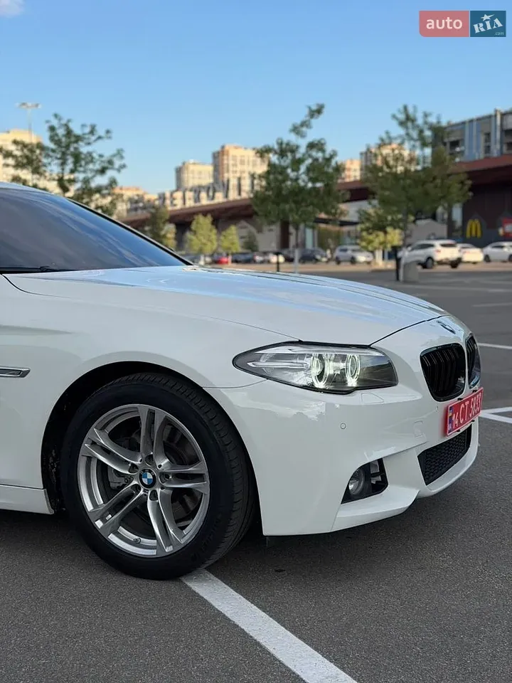 BMW 5 Series 2014 photo 4