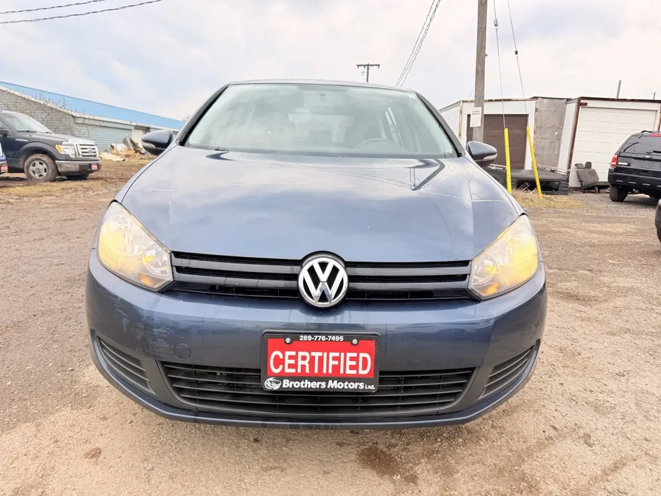 Volkswagen Golf 2011 photo 2