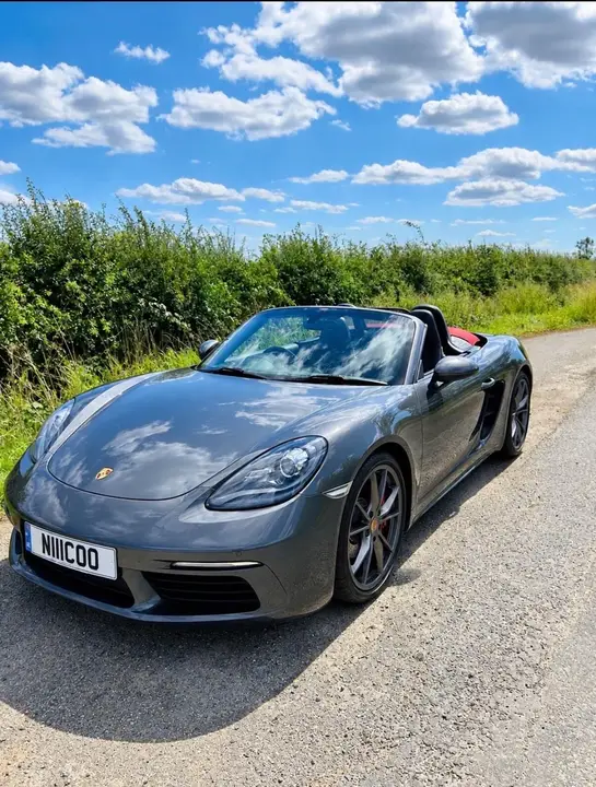 Porsche 718 Boxster 2016 photo 2
