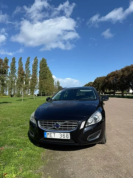 Volvo V60 2013 photo 2