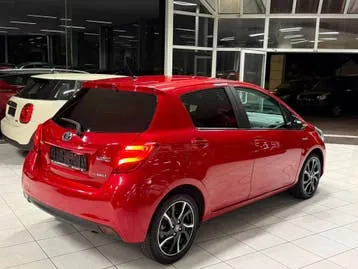 Toyota Yaris 2017 photo 3