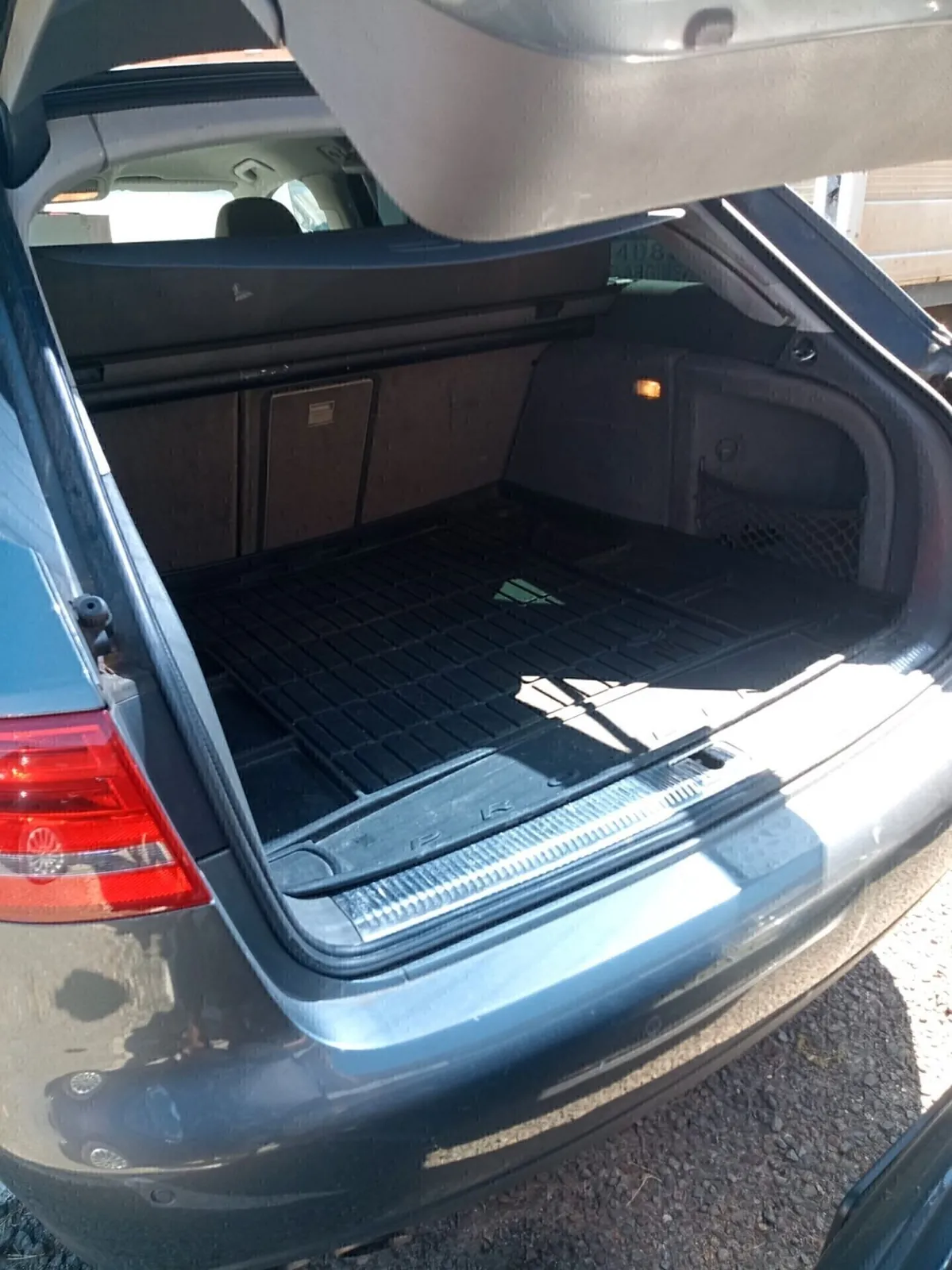 Audi A4 2011 photo 4