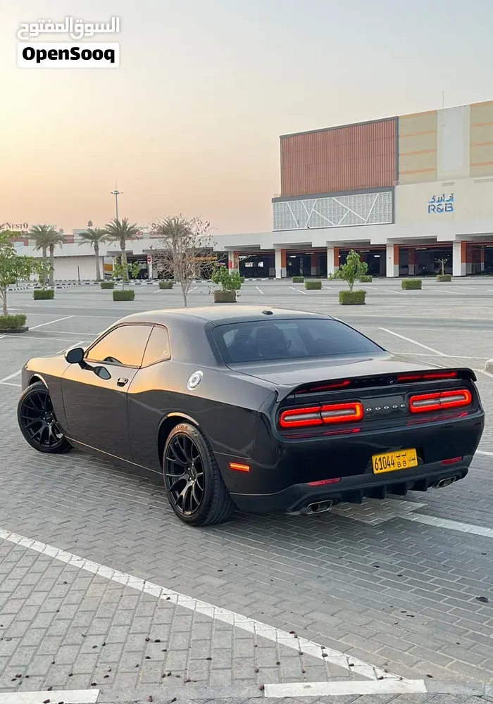 Dodge Challenger 2014 photo 2