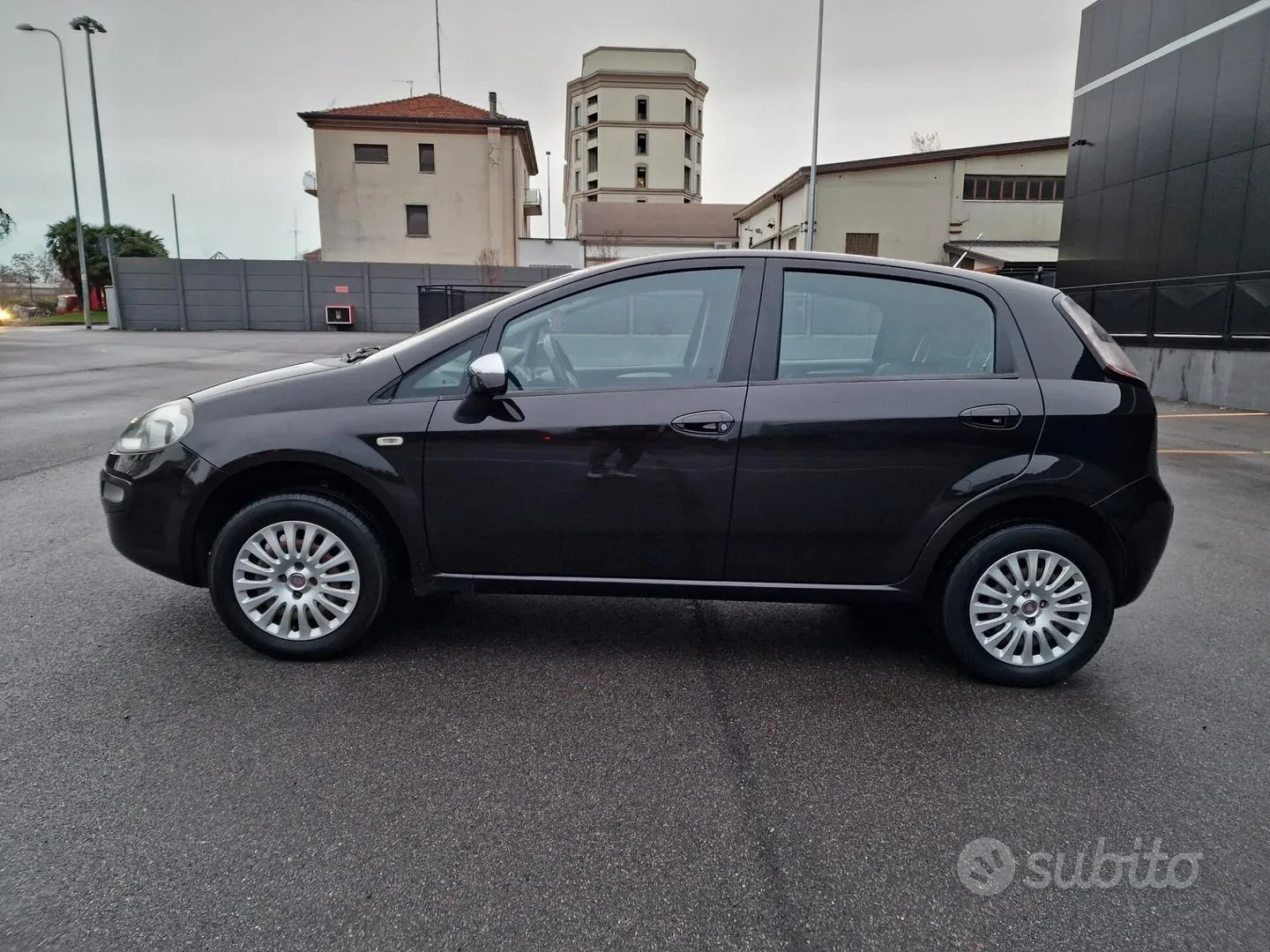 Fiat Punto Evo 2010 photo 4