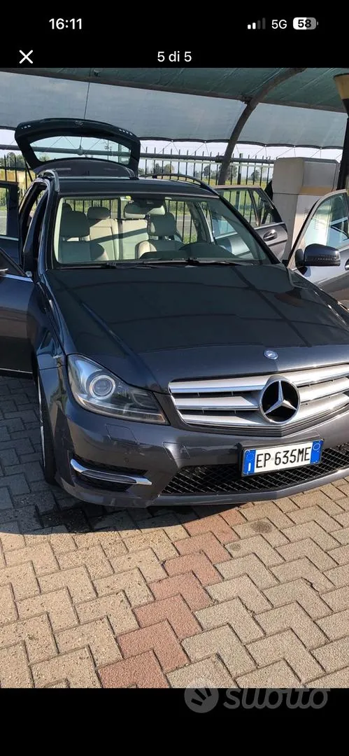 Mercedes-Benz C 2012 photo 2
