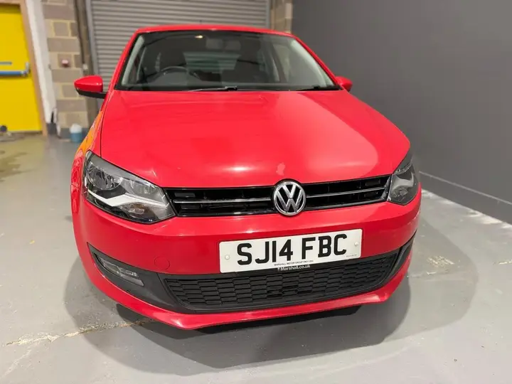 Volkswagen Polo 2014 photo 2