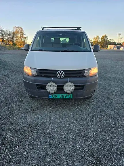 Volkswagen Transporter 2013 photo 2