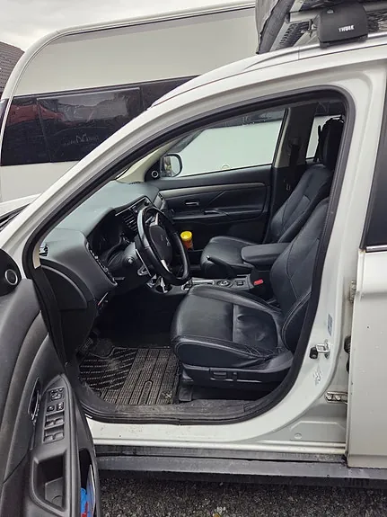 Mitsubishi Outlander 2014 photo 5