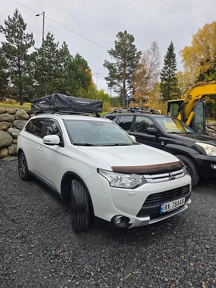 Mitsubishi Outlander 2014 photo 2