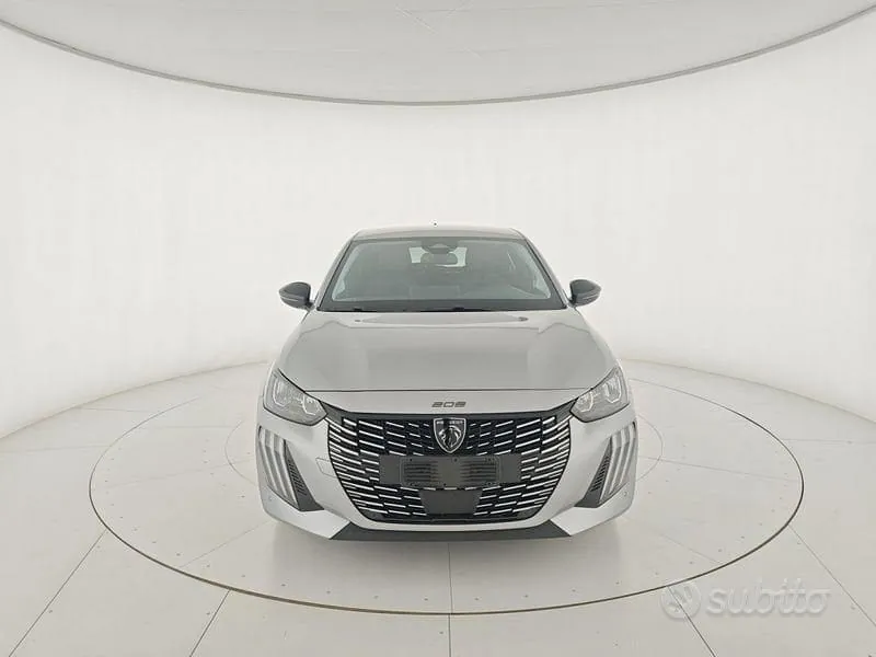 Peugeot 208 2025 photo 5