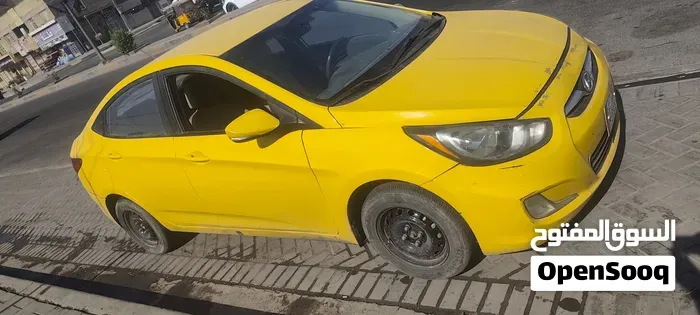 Hyundai Accent 2013 photo 3