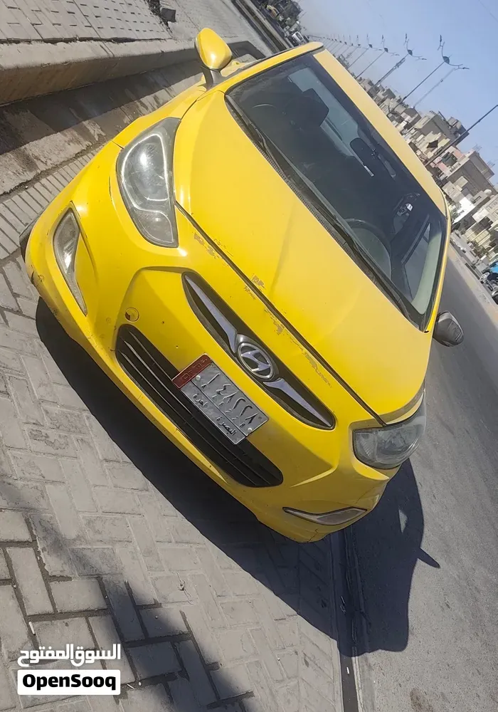 Hyundai Accent 2013 photo 2